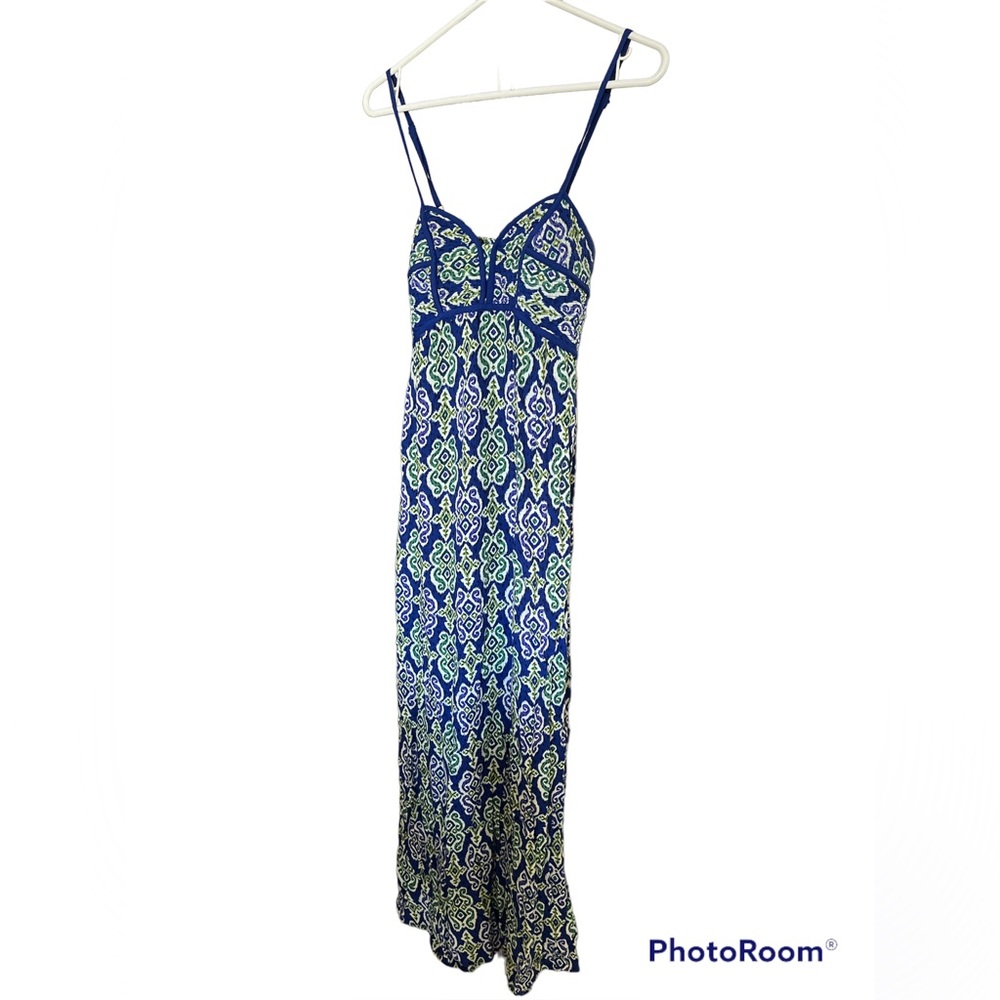 Lightweight maxi dress